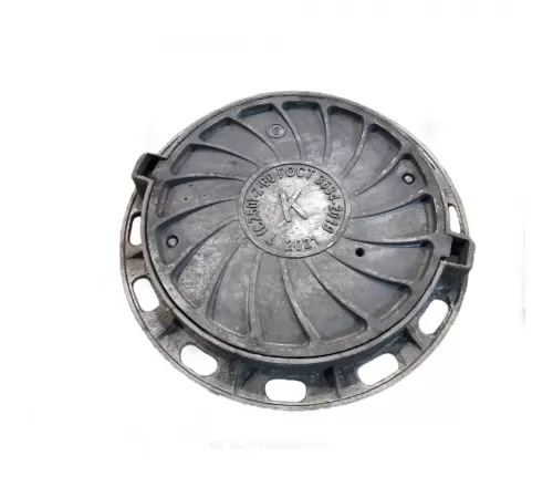 Люк чугун канализационный (К) Т (тяжелый) С250 круглый m=100кг h=100мм с замковым устройством Т(С250)-2-60 ГОСТ 3634-2019